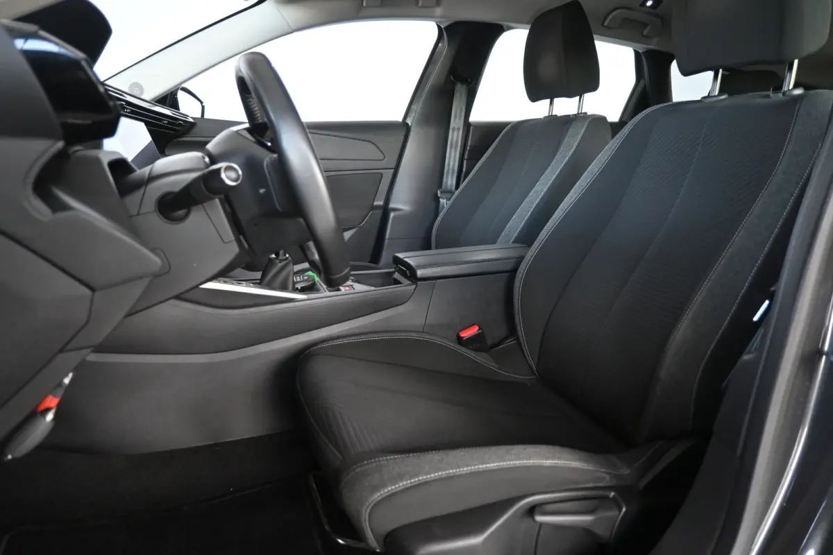 1.5 BlueHDi Active Pack Business Clima Virtual Carplay Trekhaak Rijklaarprijs! Inruil Mogelijk!