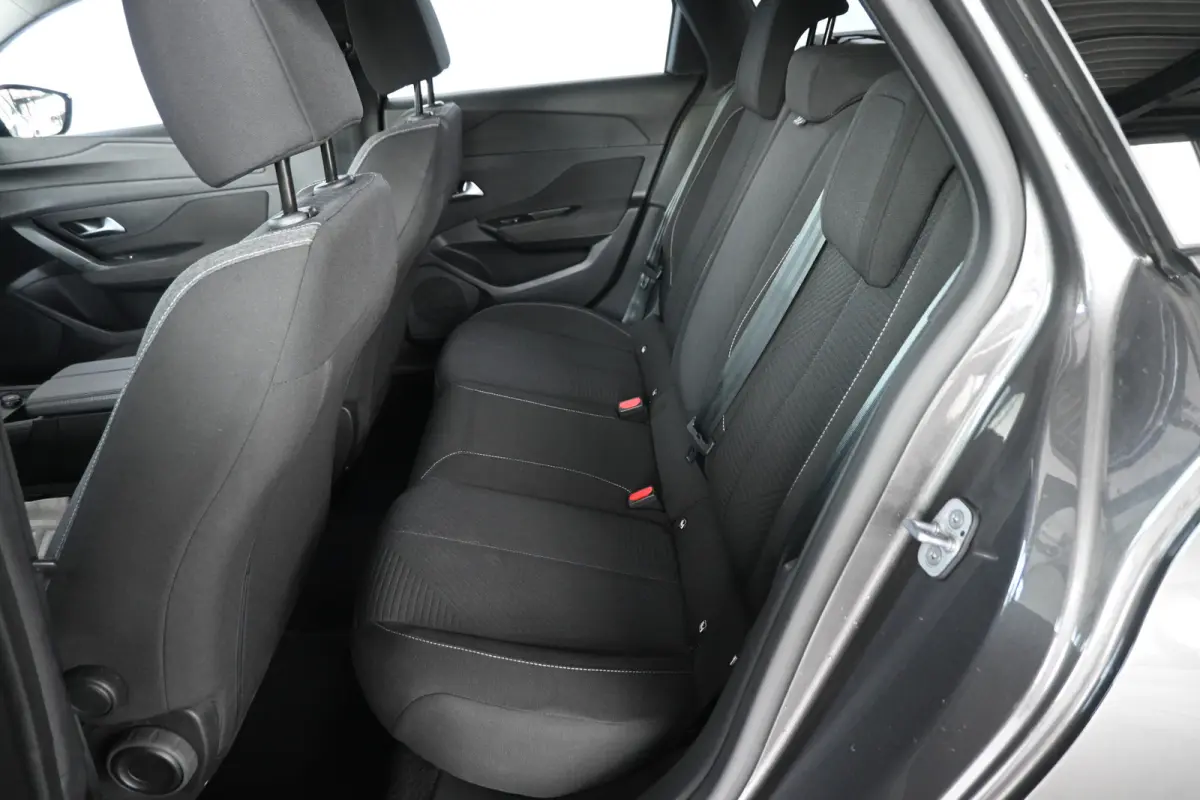 1.5 BlueHDi Active Pack Business Clima Virtual Carplay Trekhaak Rijklaarprijs! Inruil Mogelijk!