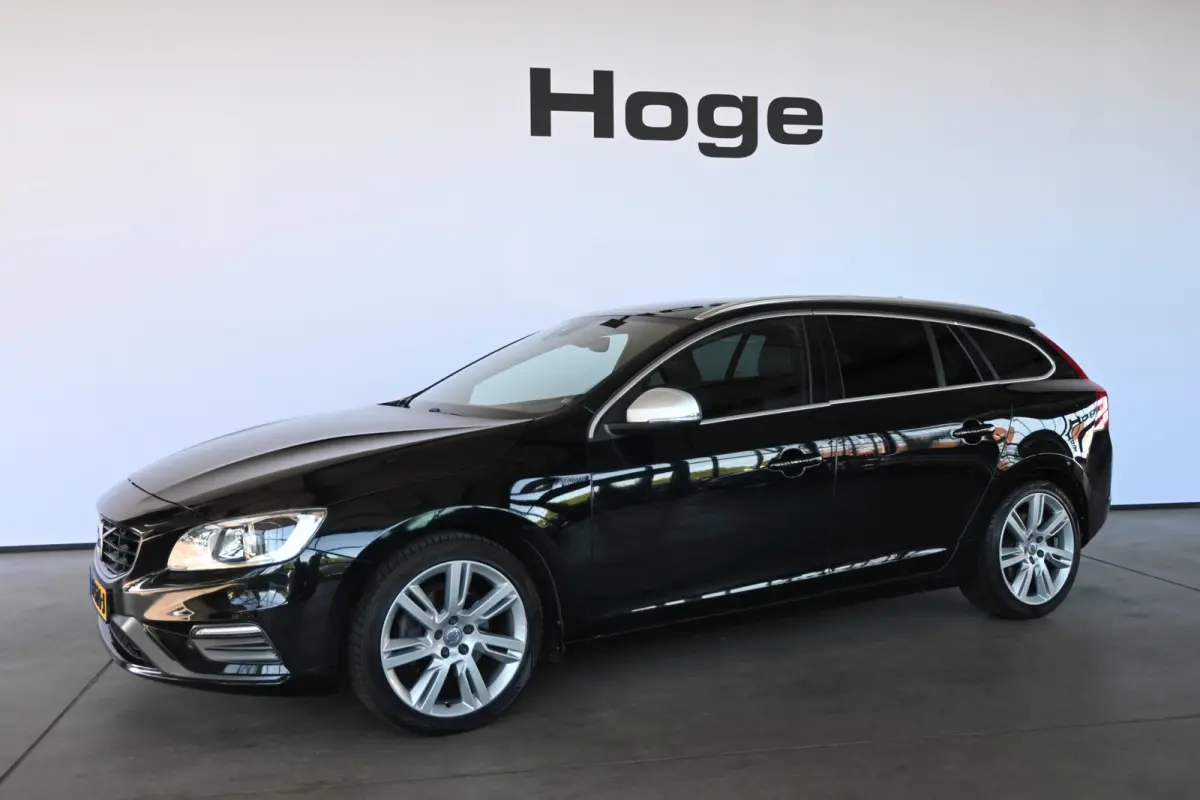 2.0 D3 Nordic R-Design Automaat Clima Trekhaak Navigatie Cruise control Inruil Mogelijk!