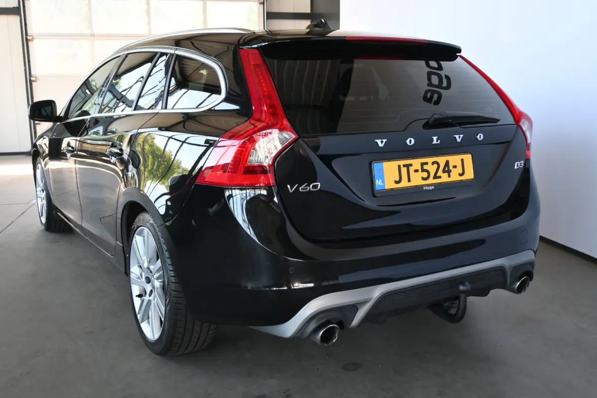 2.0 D3 Nordic R-Design Automaat Clima Trekhaak Navigatie Cruise control Inruil Mogelijk!