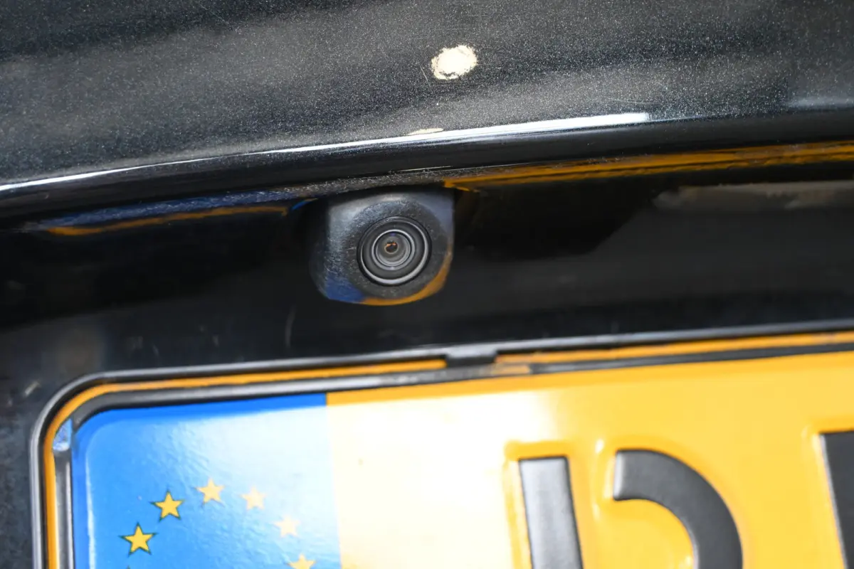 1.8 VVT-i SkyView Limited Clima Navigatie Cruise Panoramadak Lane Assist Camera 100% Dealer Onderhouden! Inruil Mogelijk!