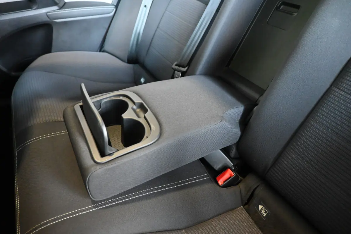 1.8 VVT-i SkyView Limited Clima Navigatie Cruise Panoramadak Lane Assist Camera 100% Dealer Onderhouden! Inruil Mogelijk!
