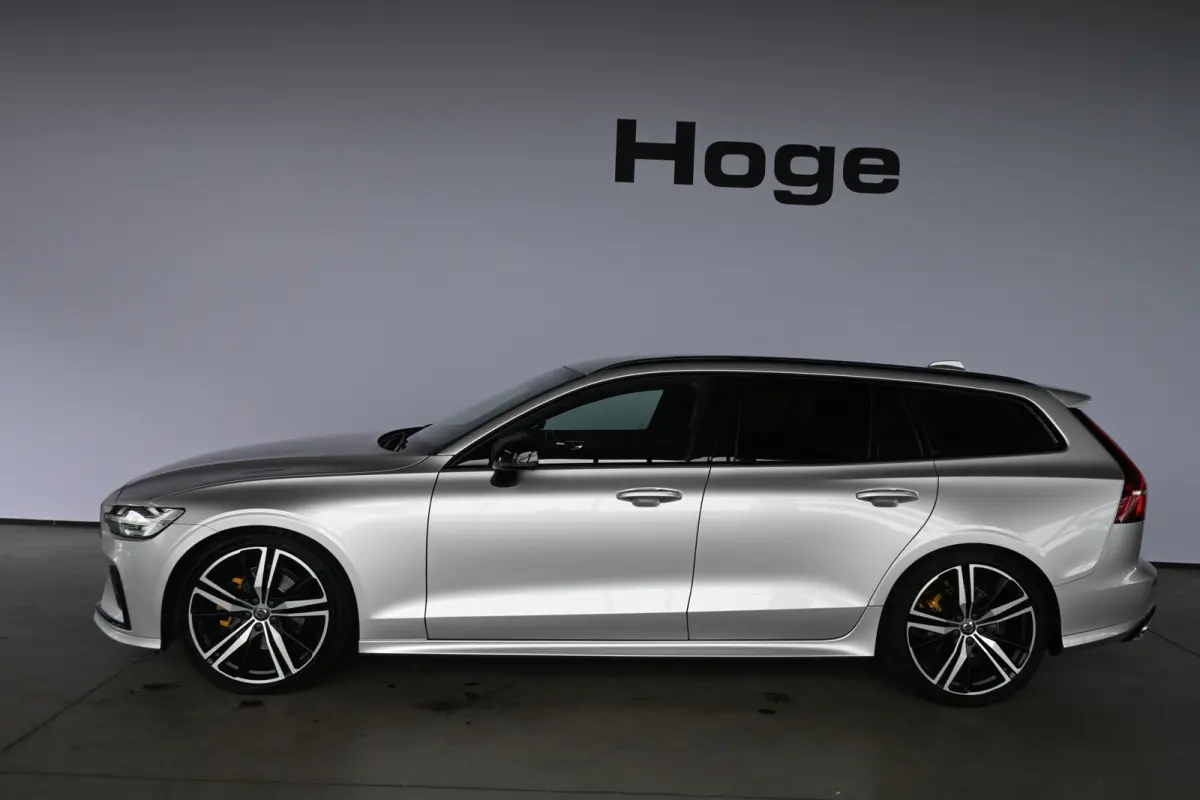 2.0 B4 R-Design Clima Navigatie Carplay 1e Eigenaar Stoel/Stoelverwarming Virtual Goed Onderhouden! Inruil Mogelijk!