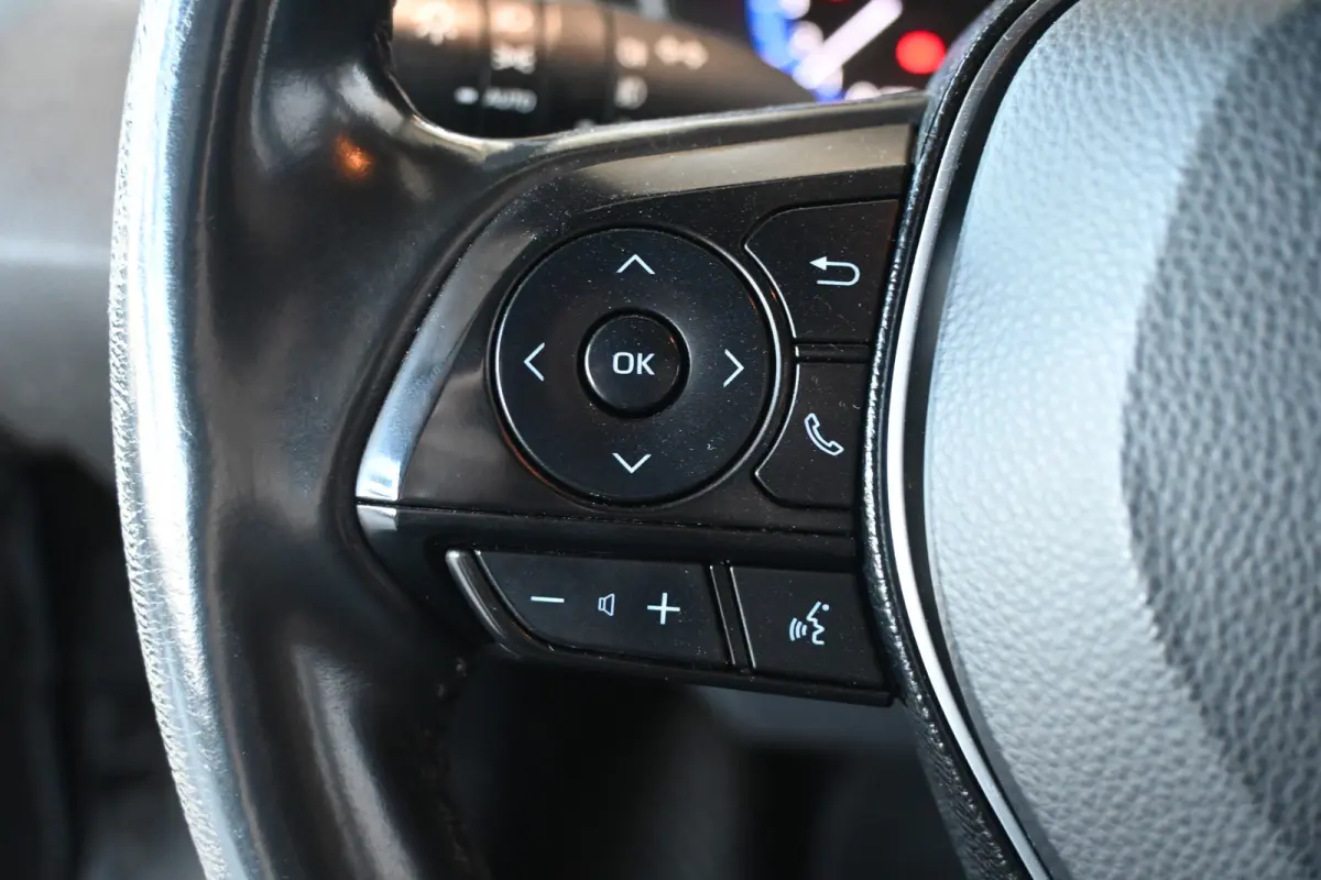1.8 Hybrid First Edition Nap Clima Cruise Lane Assist Led Navigatie 1e Eigenaar! 100% Onderhouden! Inruil Mogelijk!