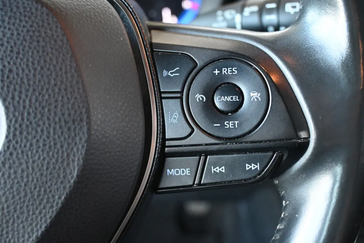 1.8 Hybrid First Edition Nap Clima Cruise Lane Assist Led Navigatie 1e Eigenaar! 100% Onderhouden! Inruil Mogelijk!