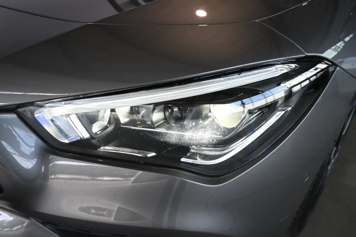 180 Automaat Business Solution AMG Clima Panoramadak Widescreen Sfeer LED Rijklaarprijs! Inruil Mogelijk!