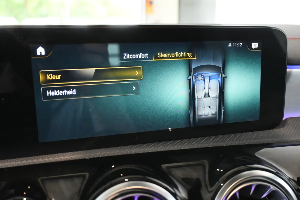 180 Automaat Business Solution AMG Clima Panoramadak Widescreen Sfeer LED Rijklaarprijs! Inruil Mogelijk!