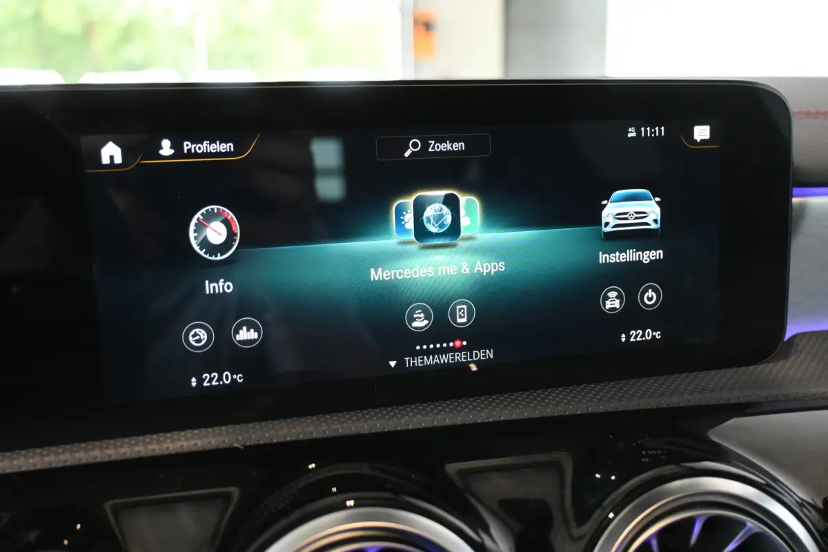 180 Automaat Business Solution AMG Clima Panoramadak Widescreen Sfeer LED Rijklaarprijs! Inruil Mogelijk!