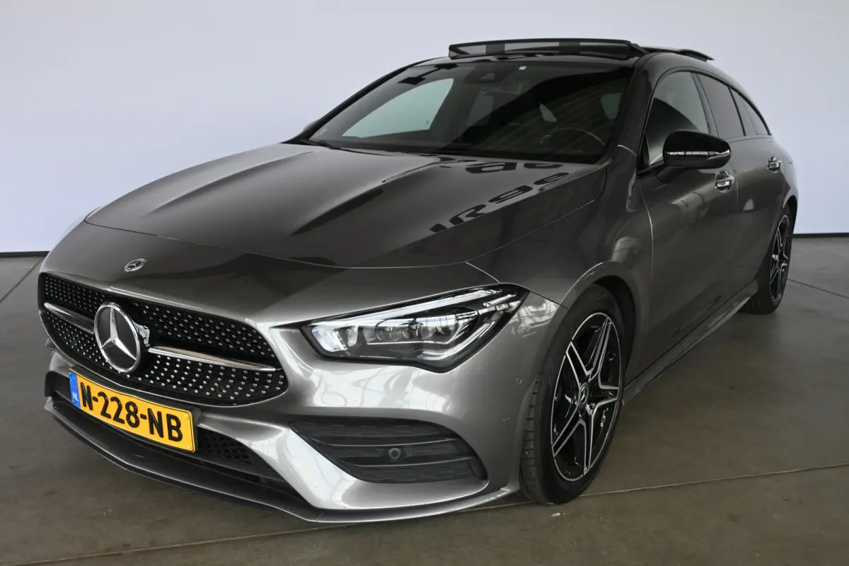 180 Automaat Business Solution AMG Clima Panoramadak Widescreen Sfeer LED Rijklaarprijs! Inruil Mogelijk!