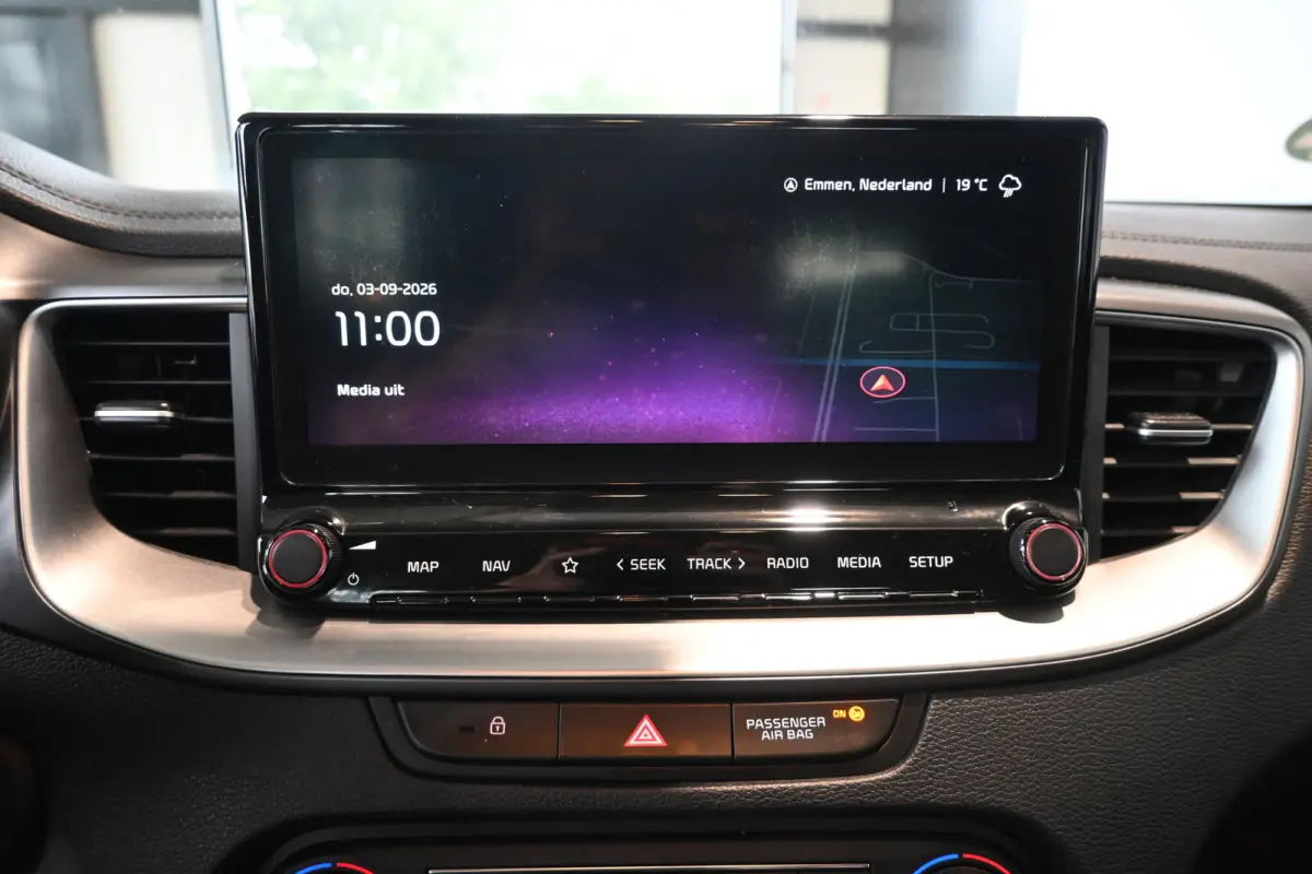 1.0 T-GDi DynamicLine Clima Navigatie Cruise control Inruil mogelijk