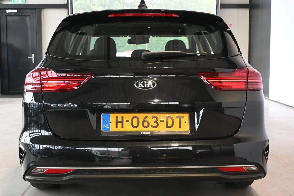 1.0 T-GDi DynamicLine Clima Navigatie Cruise control Inruil mogelijk