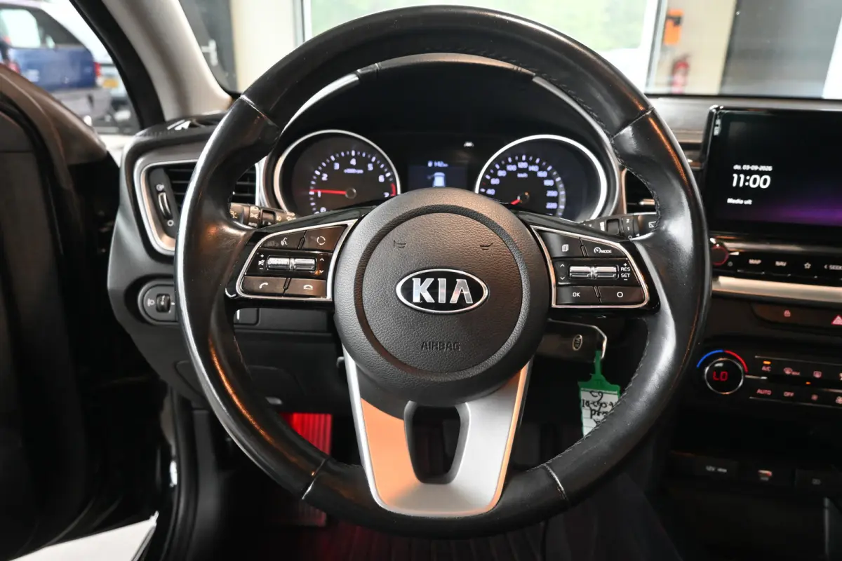 1.0 T-GDi DynamicLine Clima Navigatie Cruise control Inruil mogelijk