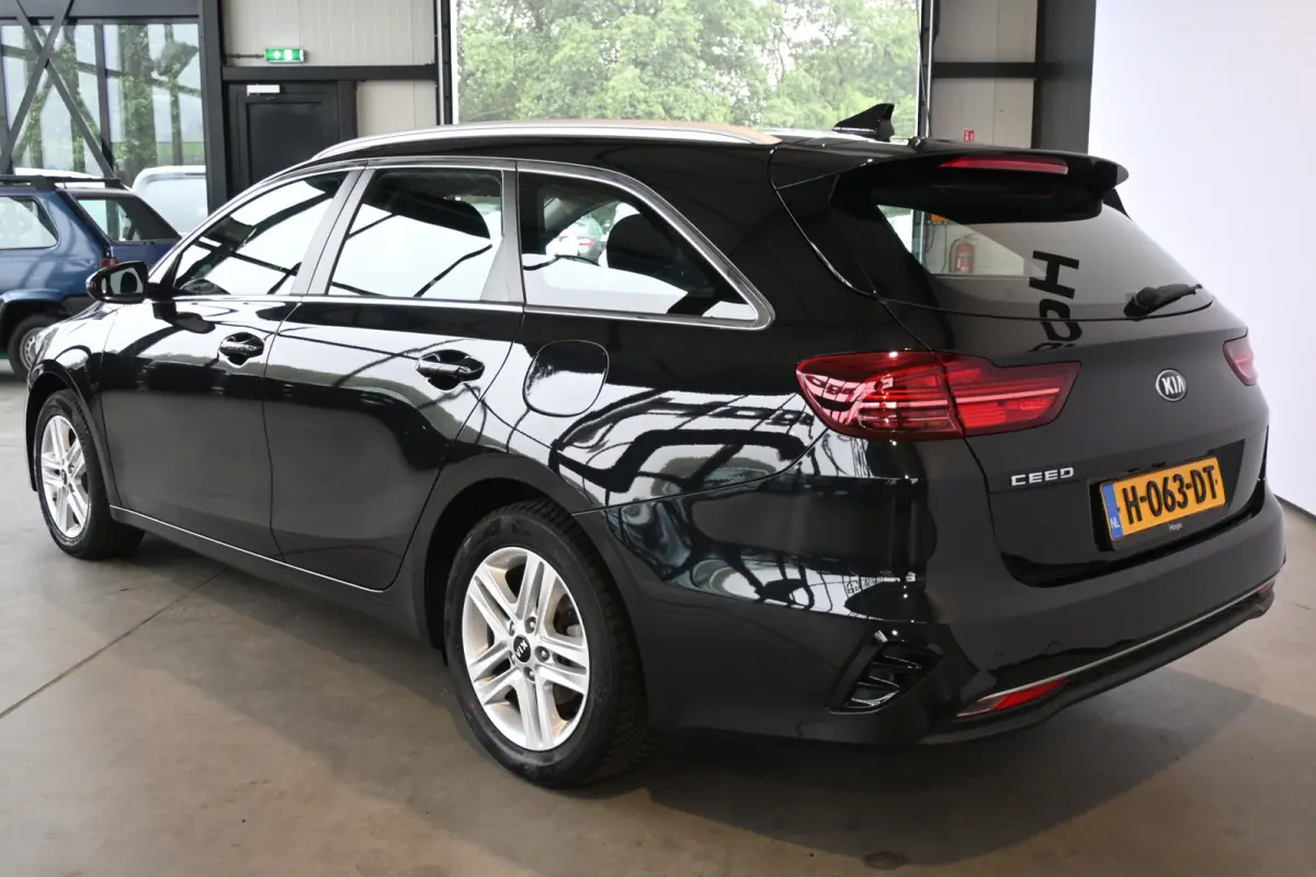 1.0 T-GDi DynamicLine Clima Navigatie Cruise control Inruil mogelijk