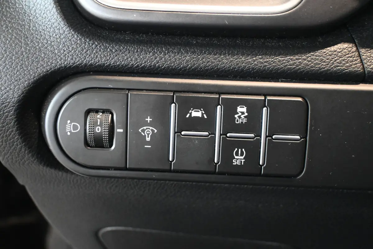 1.0 T-GDi DynamicLine Clima Navigatie Cruise control Inruil mogelijk