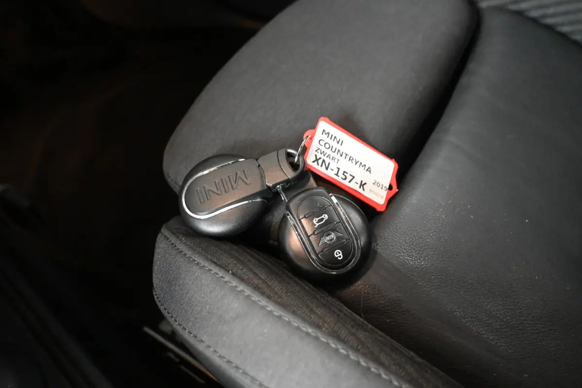 1.5 Cooper Dutch Made Edition Clima Cruise control Navigatie LED Licht metaal Inruil mogelijk