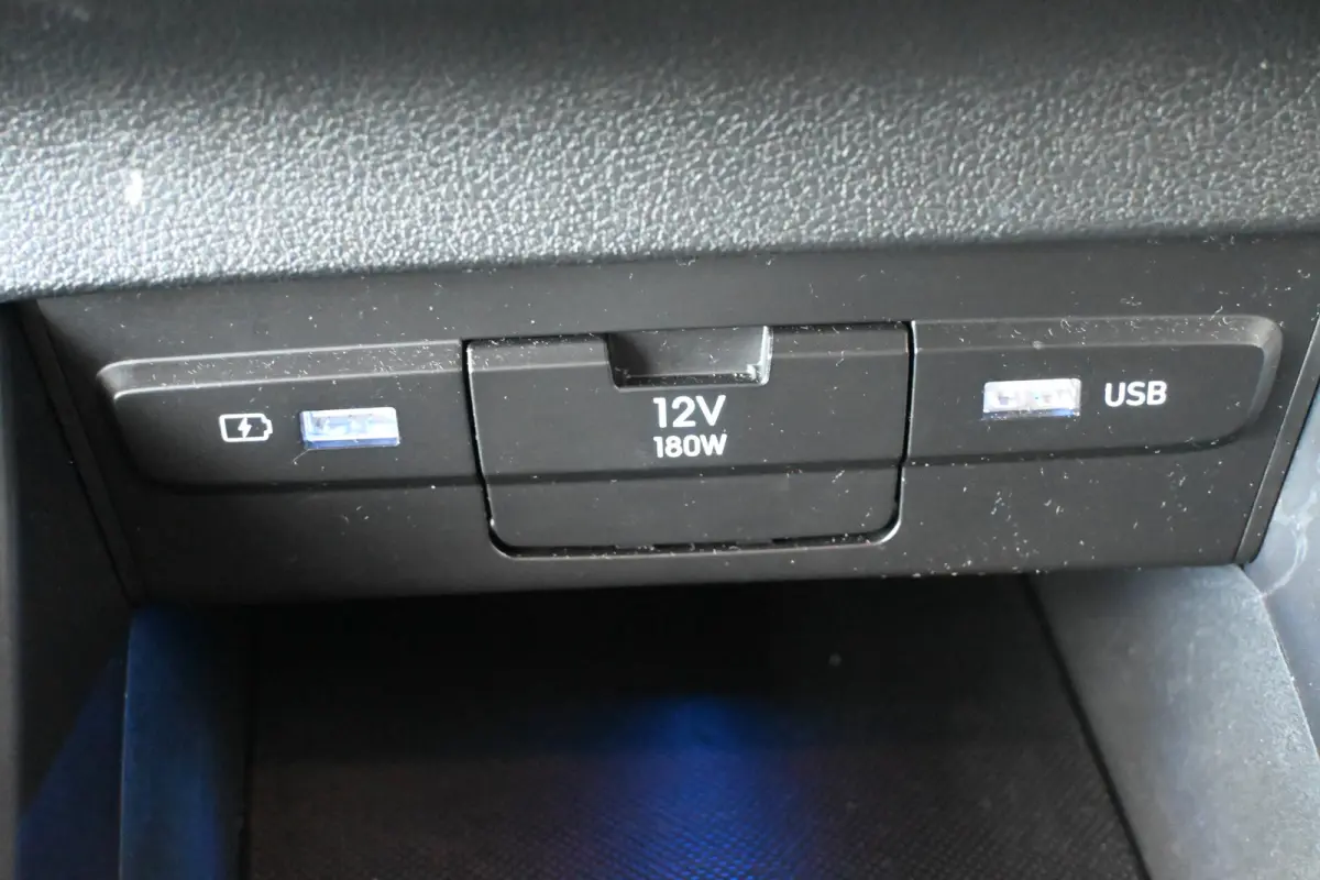 1.0 T-GDI Comfort Smart Nap! Airco Cruise CarPlay Camera Navigatie 1e Eigenaar! 100% Onderhouden! Inruil Mogelijk!