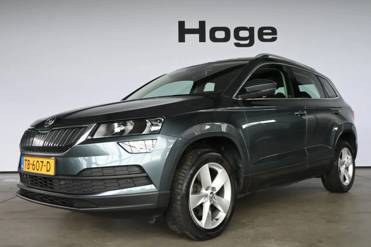 1.0 TSI Ambition Business Automaat Cruise Clima Trekhaak Navigatie CarPlay Goed Onderhouden! Inruil Mogelijk!