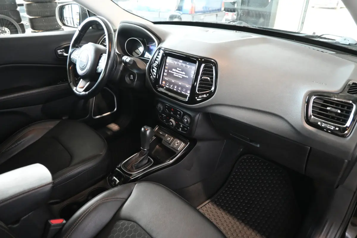 1.3T Limited Automaat Nap! Navigatie Cruise PDC Clima Xenon Stoel / Stuurverwarming 1e Eigenaar! Inruil Mogelijk!