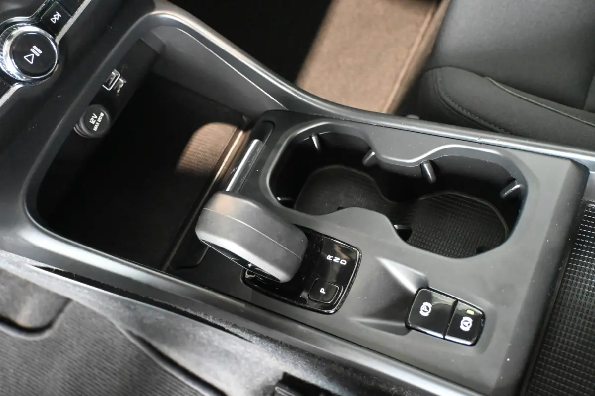 1.5 T5 Inscription Clima Cruise CarPlay Trekhaak PDC Lane Assist Camera 100% Onderhouden! Inruil Mogelijk!