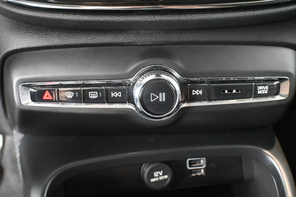 1.5 T5 Inscription Clima Cruise CarPlay Trekhaak PDC Lane Assist Camera 100% Onderhouden! Inruil Mogelijk!