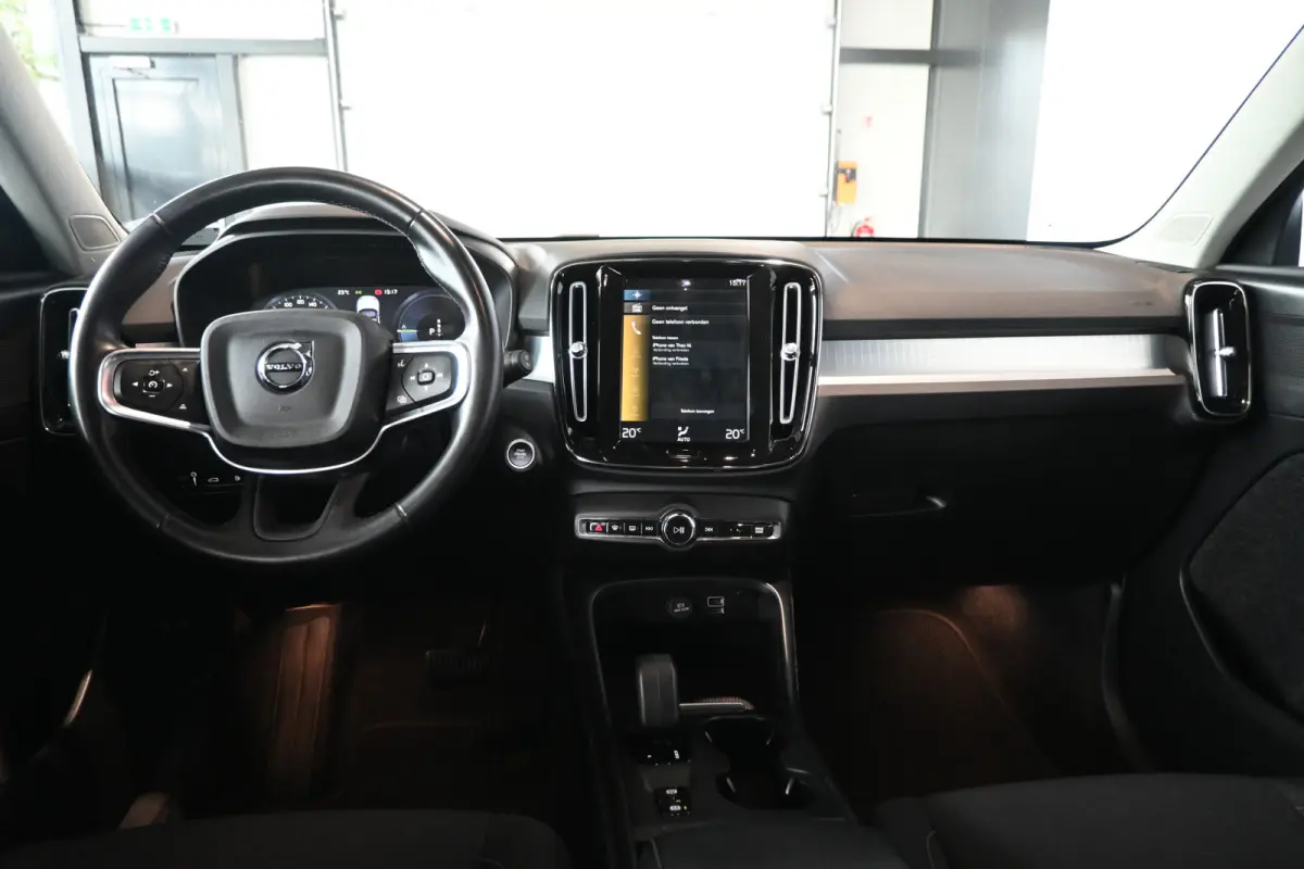 1.5 T5 Inscription Clima Cruise CarPlay Trekhaak PDC Lane Assist Camera 100% Onderhouden! Inruil Mogelijk!