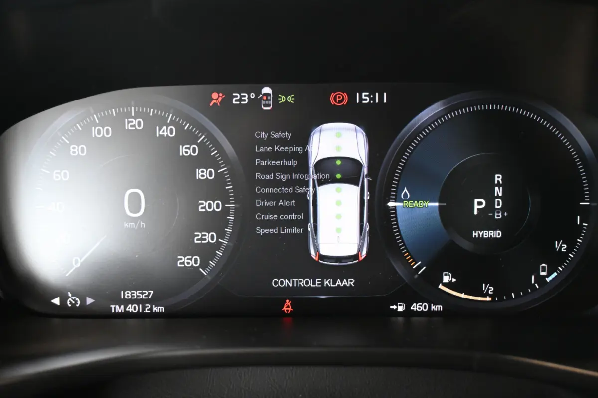 1.5 T5 Inscription Clima Cruise CarPlay Trekhaak PDC Lane Assist Camera 100% Onderhouden! Inruil Mogelijk!