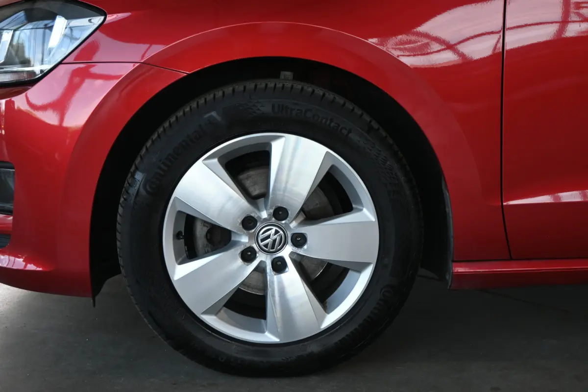 1.0 TSI Automaat Comfortline Clima Cruise control Navigatie Camera PDC Trekhaak 100% onderhouden Inruil mogelijk
