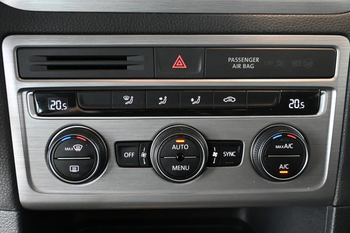 1.0 TSI Automaat Comfortline Clima Cruise control Navigatie Camera PDC Trekhaak 100% onderhouden Inruil mogelijk