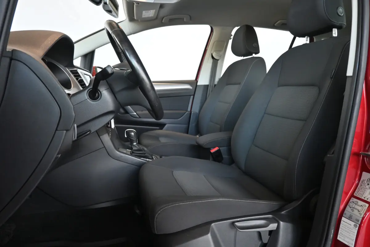 1.0 TSI Automaat Comfortline Clima Cruise control Navigatie Camera PDC Trekhaak 100% onderhouden Inruil mogelijk
