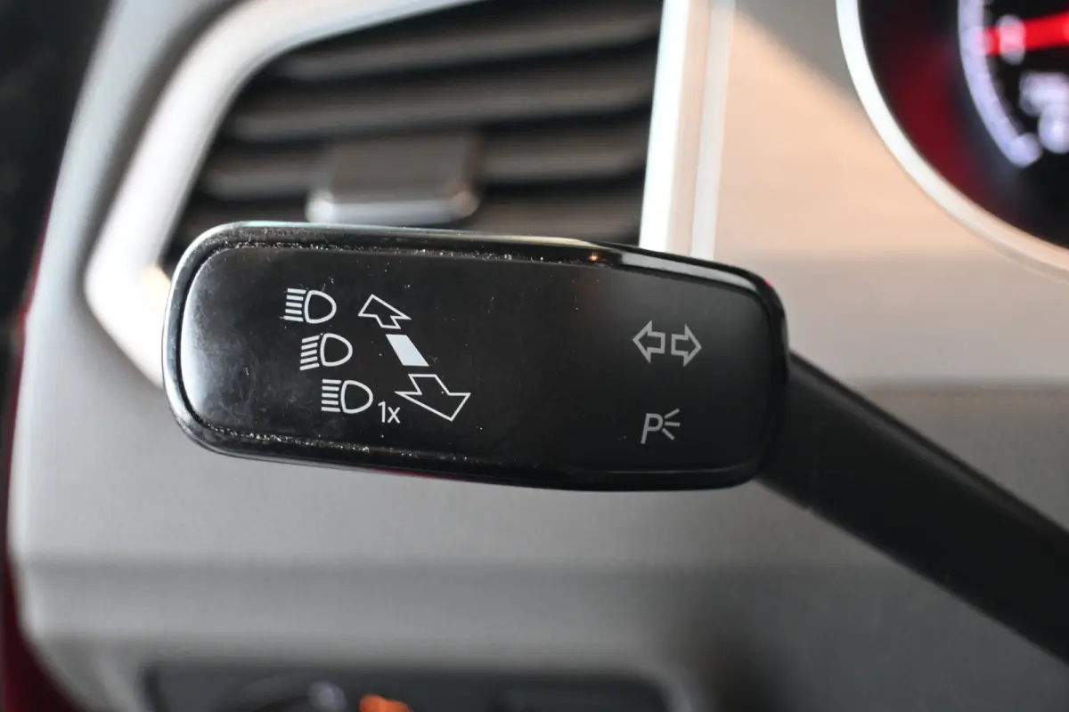1.0 TSI Automaat Comfortline Clima Cruise control Navigatie Camera PDC Trekhaak 100% onderhouden Inruil mogelijk