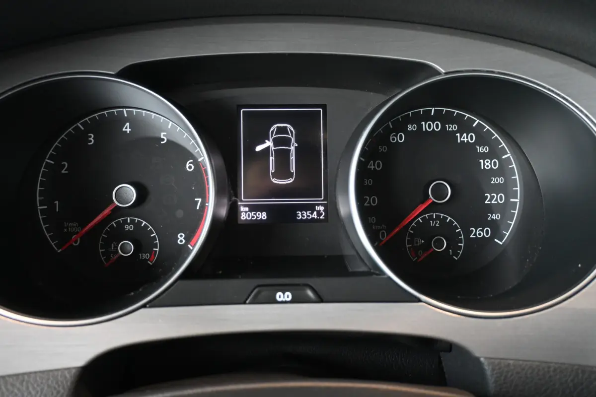 1.0 TSI Automaat Comfortline Clima Cruise control Navigatie Camera PDC Trekhaak 100% onderhouden Inruil mogelijk