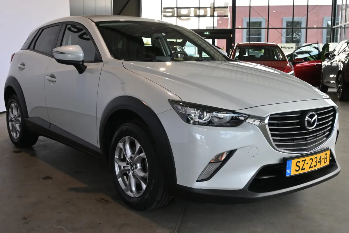 2.0 SkyActiv-G 120 Dynamic Automaat Clima Cruise control Navigatie Licht metaal Inruil mogelijk