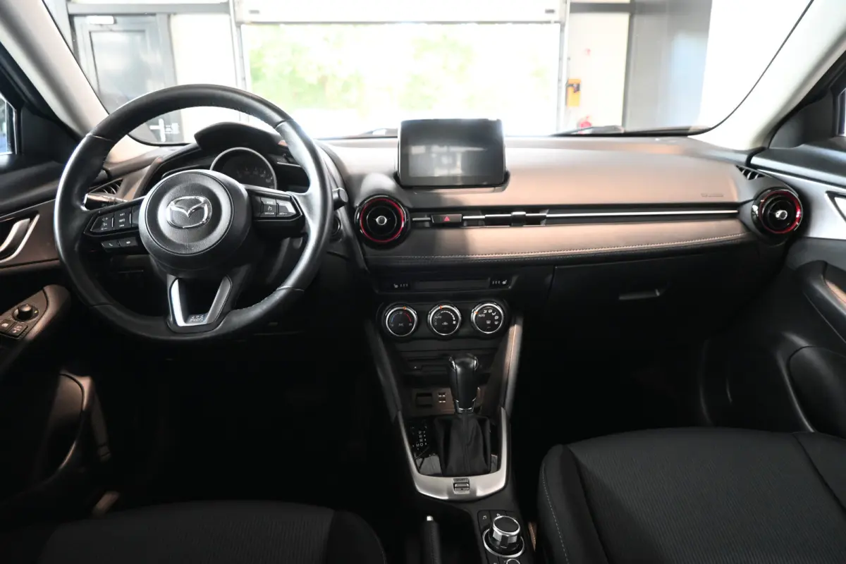 2.0 SkyActiv-G 120 Dynamic Automaat Clima Cruise control Navigatie Licht metaal Inruil mogelijk
