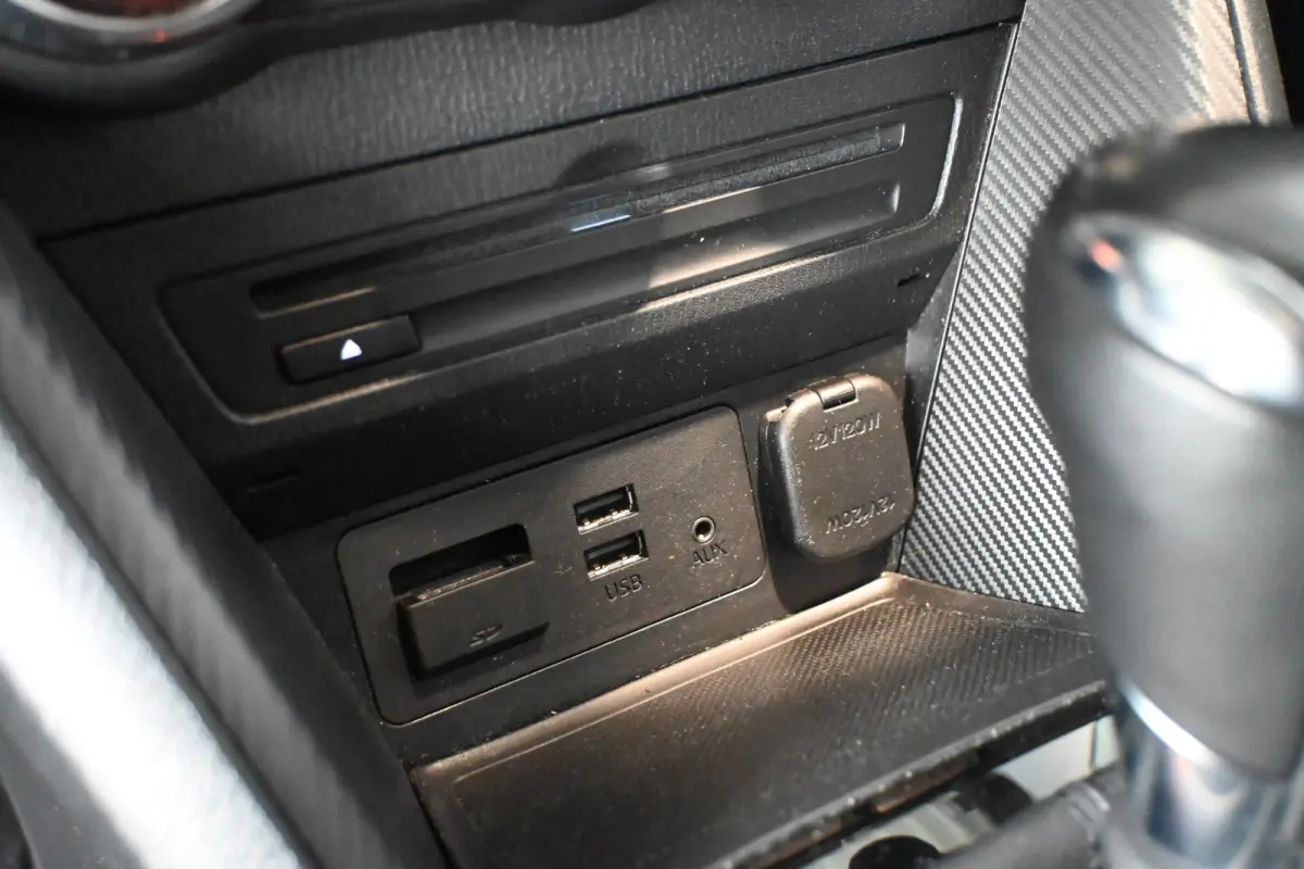 2.0 SkyActiv-G 120 Dynamic Automaat Clima Cruise control Navigatie Licht metaal Inruil mogelijk