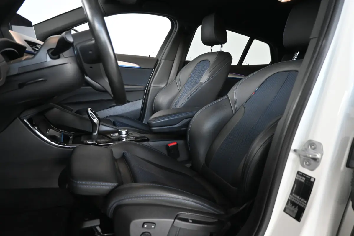 sDrive18i High Executive M-Sport Automaat Led Clima Cruise Leder Navigatie Stoelverwarming 100% Onderhouden! Inruil Mogelijk!