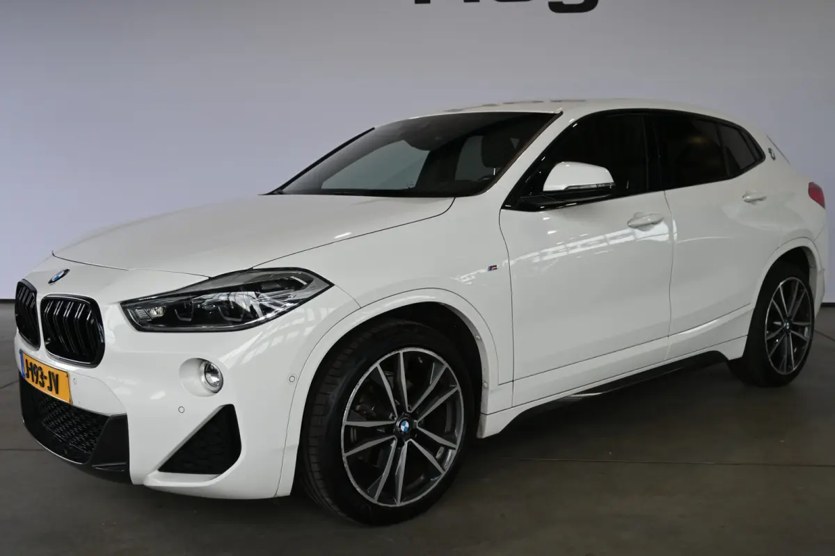 sDrive18i High Executive M-Sport Automaat Led Clima Cruise Leder Navigatie Stoelverwarming 100% Onderhouden! Inruil Mogelijk!