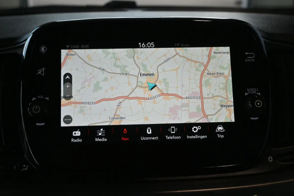 0.9 TwinAir Turbo Sport Nap! Airco Cruise Navigatie PDC Xenon Carplay Leder 100% Onderhouden! Inruil Mogelijk!