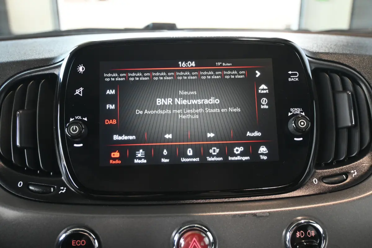 0.9 TwinAir Turbo Sport Nap! Airco Cruise Navigatie PDC Xenon Carplay Leder 100% Onderhouden! Inruil Mogelijk!