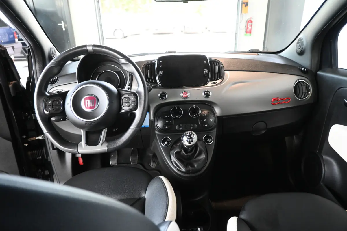 0.9 TwinAir Turbo Sport Nap! Airco Cruise Navigatie PDC Xenon Carplay Leder 100% Onderhouden! Inruil Mogelijk!