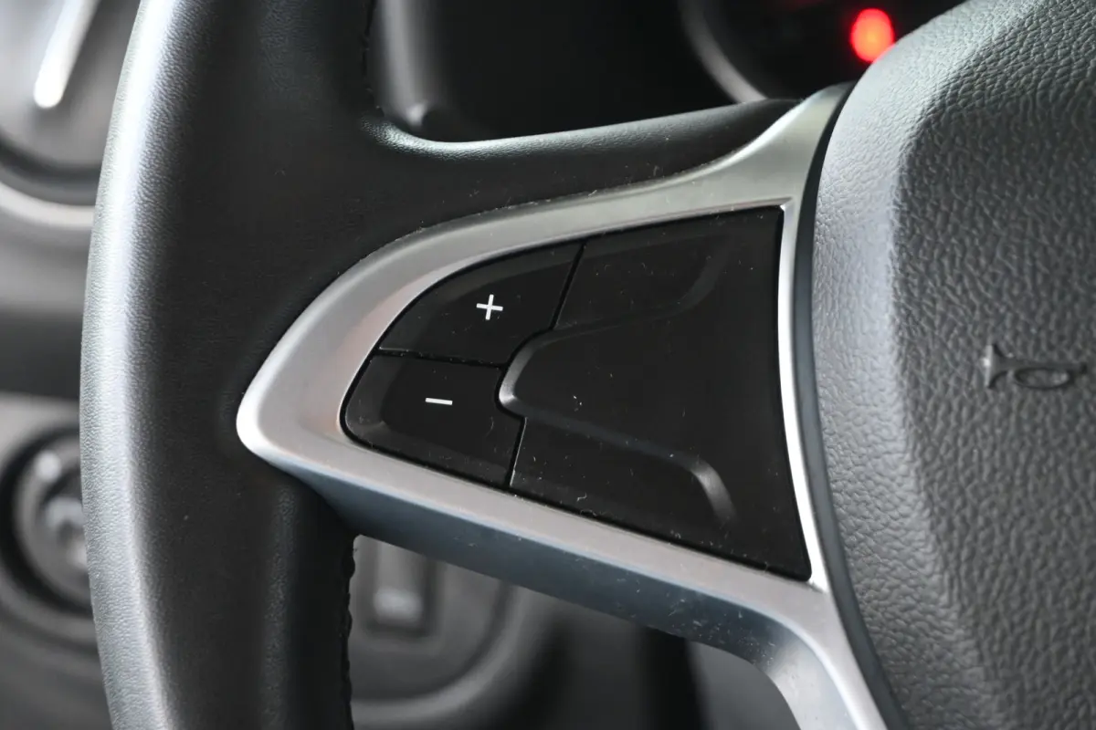 0.9 TCe Laureate Automaat Airco Cruise Navigatie PDC Elektrisch Pakket 100% Onderhouden! Inruil Mogelijk!
