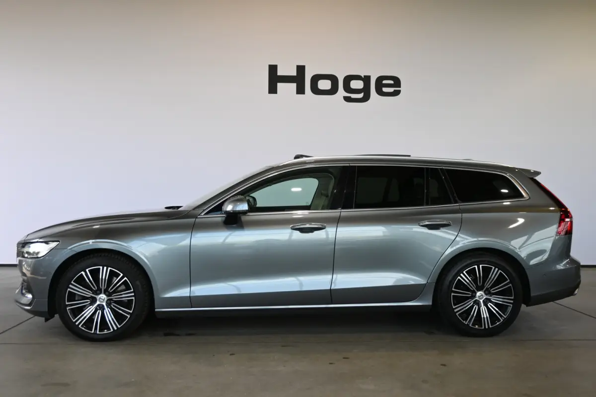 2.0 T5 Inscription Automaat Clima Cruise Panoramadak Harman/Kardon Leder Carplay Navigatie Inruil Mogelijk!
