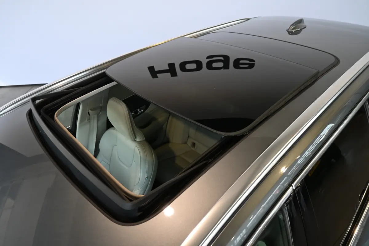 2.0 T5 Inscription Automaat Clima Cruise Panoramadak Harman/Kardon Leder Carplay Navigatie Inruil Mogelijk!