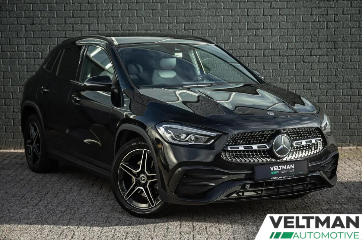 250 e AMG Line PANORAMADAK TREKHAAK CRUISE CAMERA SFEERVERLICHTING
