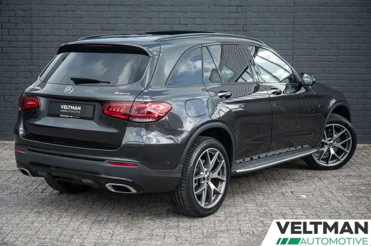 4MATIC AMG LINE PANORAMADAK TREKHAAK ADAPTIVE CRUISE LEDER