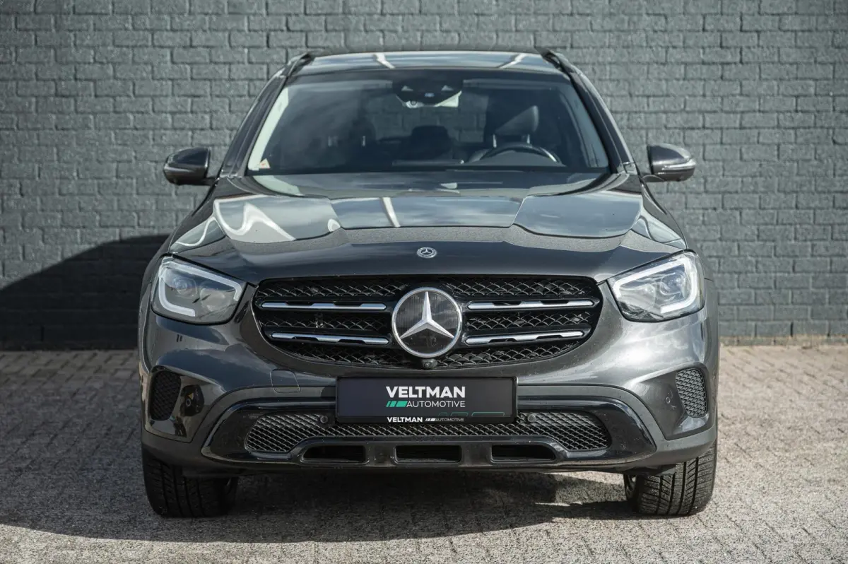 4MATIC AMG LINE PANORAMADAK TREKHAAK ADAPTIVE CRUISE LEDER