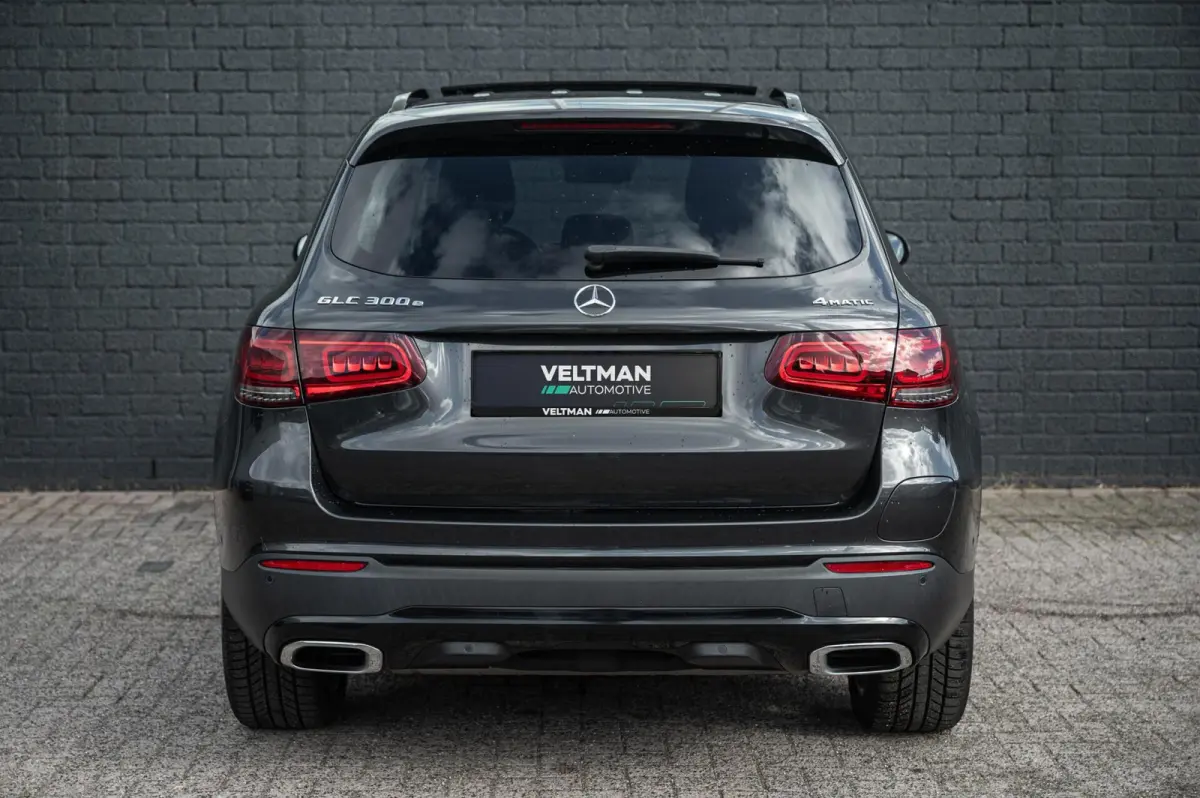 4MATIC AMG LINE PANORAMADAK TREKHAAK ADAPTIVE CRUISE LEDER