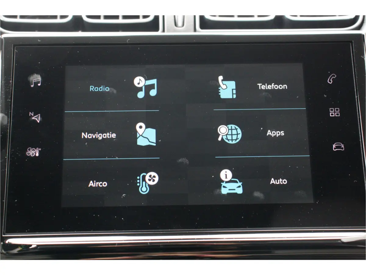 1.2 PURETECH 83PK FEEL EDITION / NAVI / CLIMA / LED / PDC / 17" LMV / CAMERA / APPLE CARPLAY / ORG. NL. !!