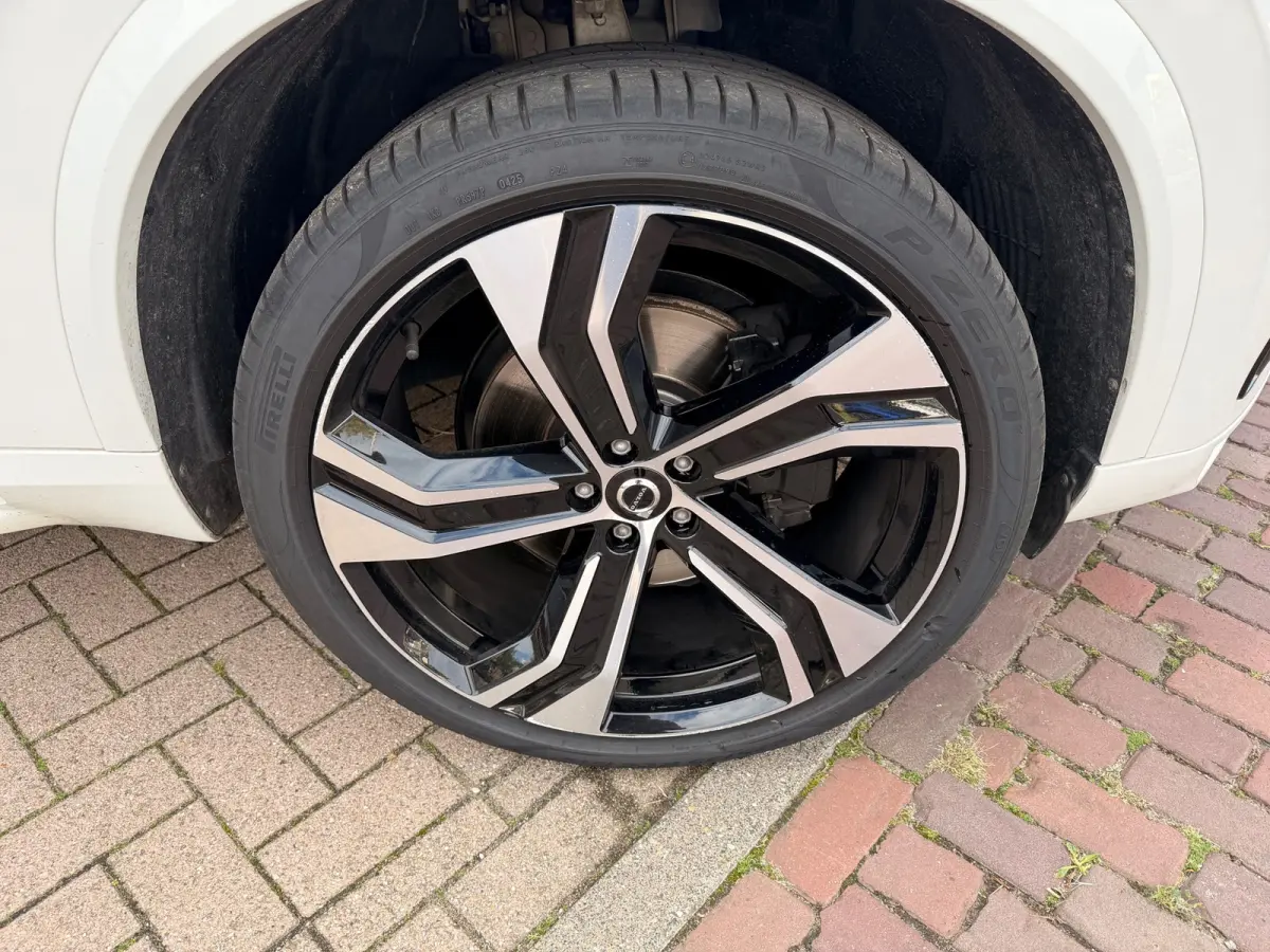 2.0 T5 AWD R-Design/7persoons/360 Camera/