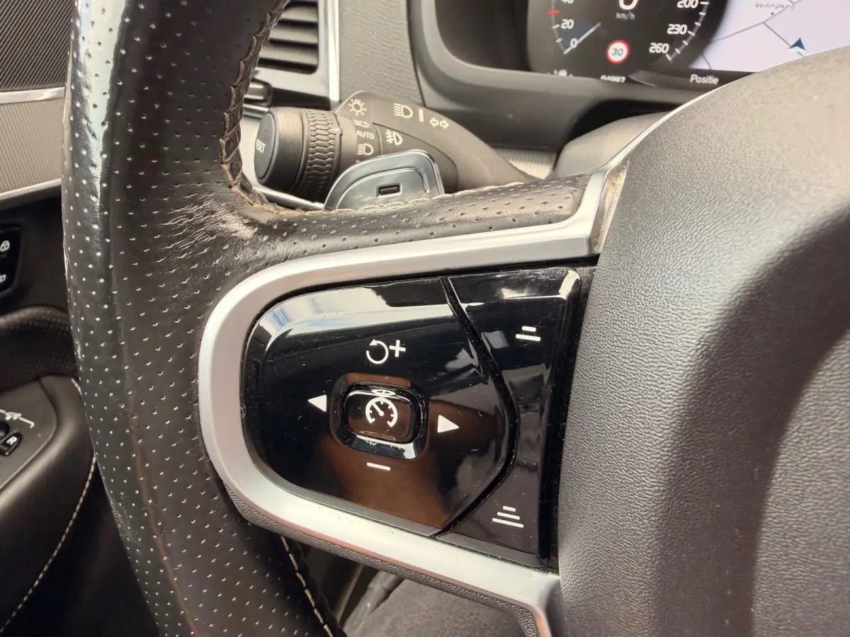 2.0 T5 AWD R-Design/7persoons/360 Camera/