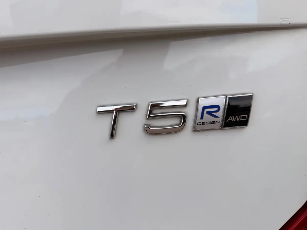 2.0 T5 AWD R-Design/7persoons/360 Camera/